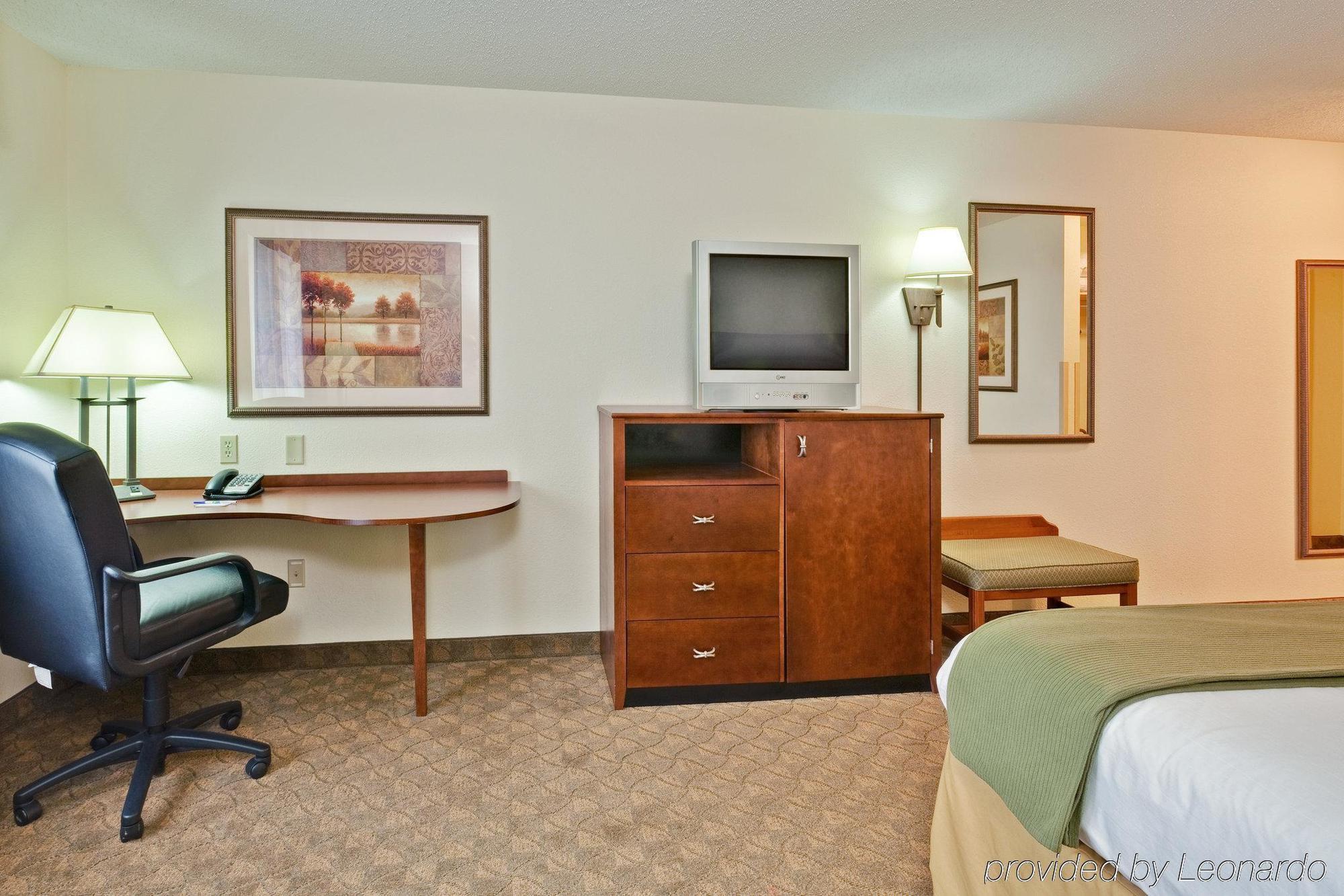 Holiday Inn Express & Suites Sparta Bilik gambar